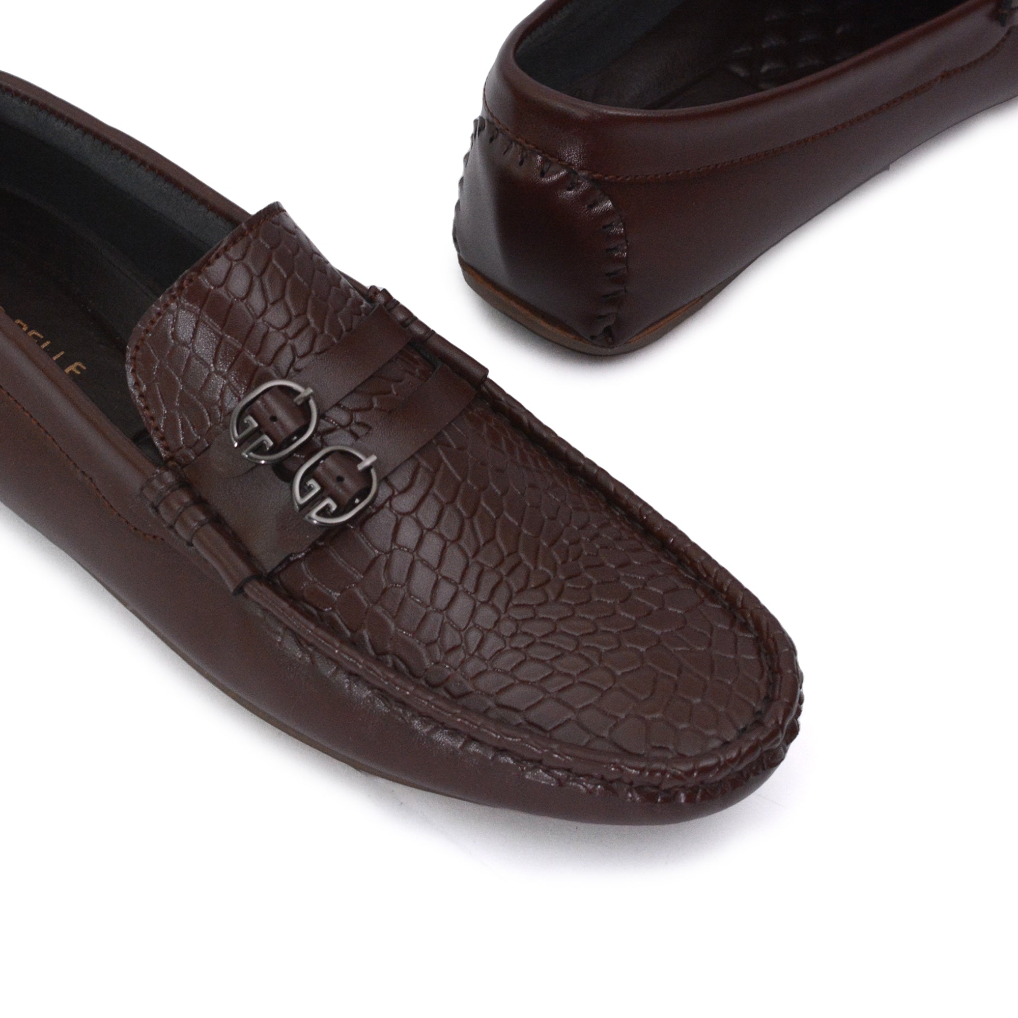 Men’s loafer shoes