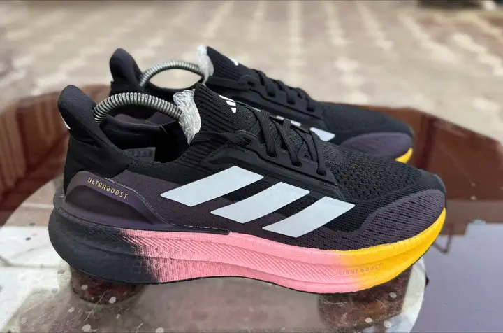 Men’s sneakers shoes