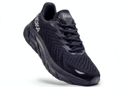 hoka_one_black_1