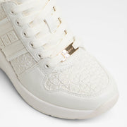 Men’s sneaker shoes