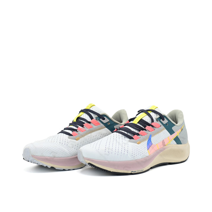 Men’s sneaker shoes