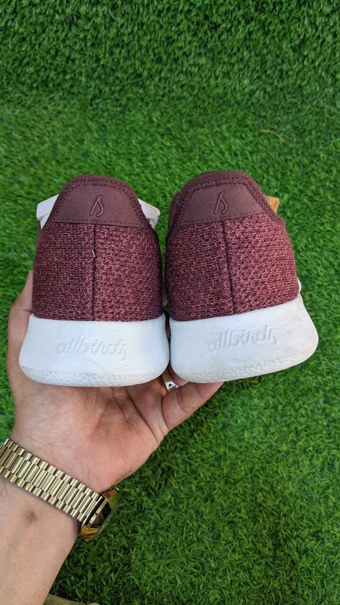 Men’s sneaker shoes