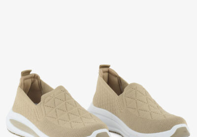 DSC_8584_051a6df9-0cc3-4078-937d-0727ea2775d0