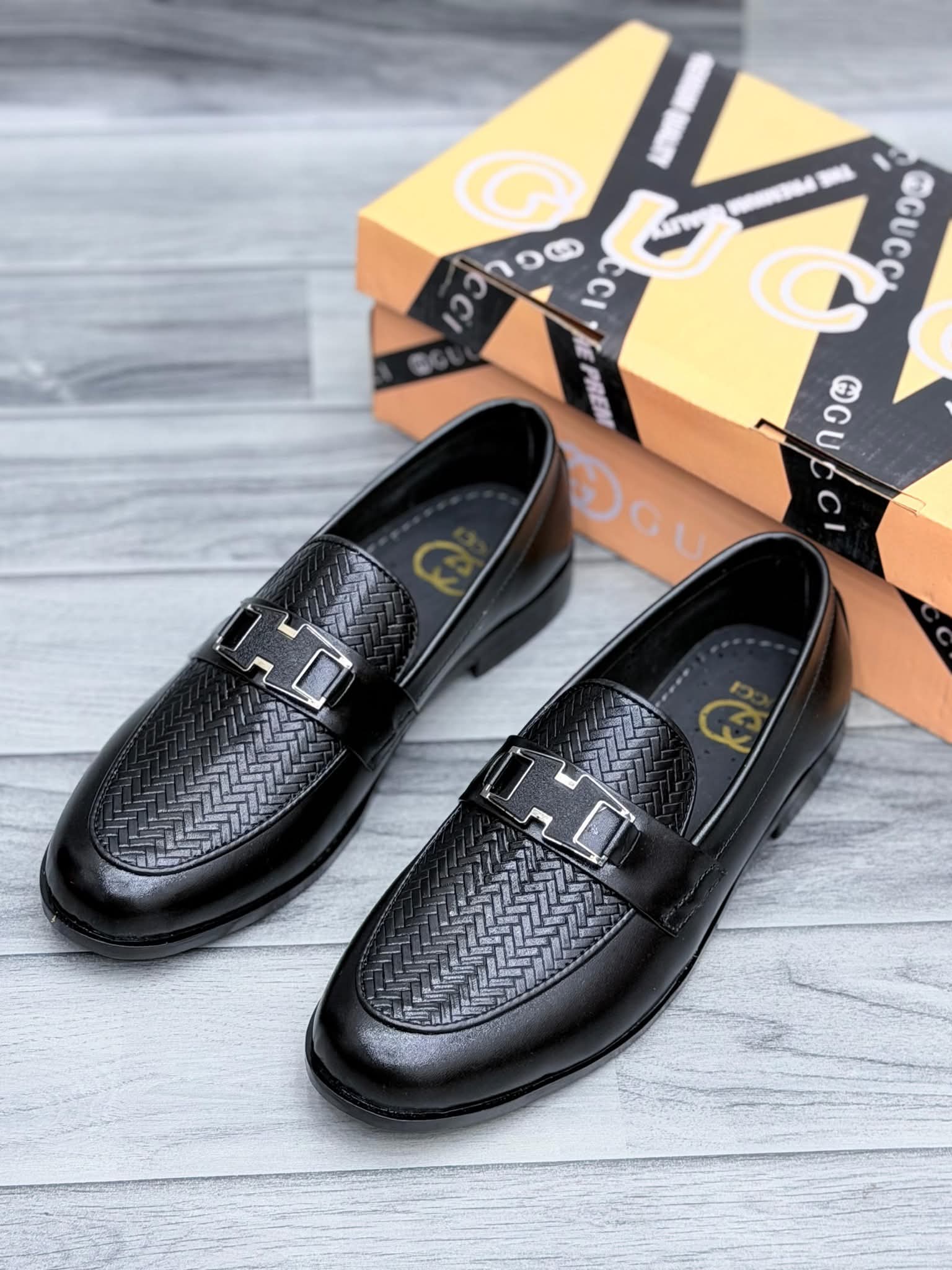Mens loafer shoes