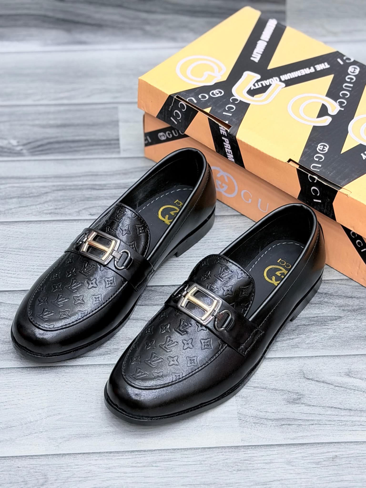 Mens loafer shoes