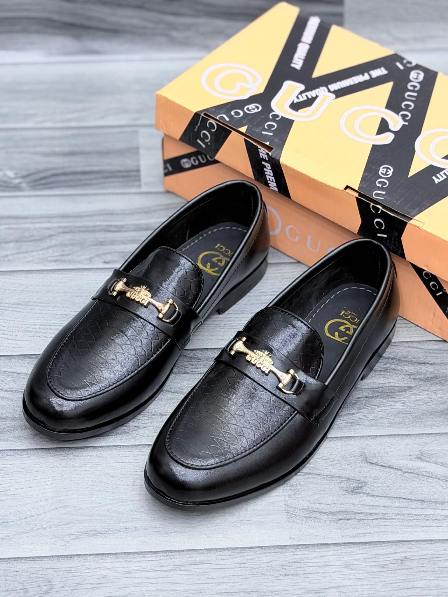 Mens loafer shoes