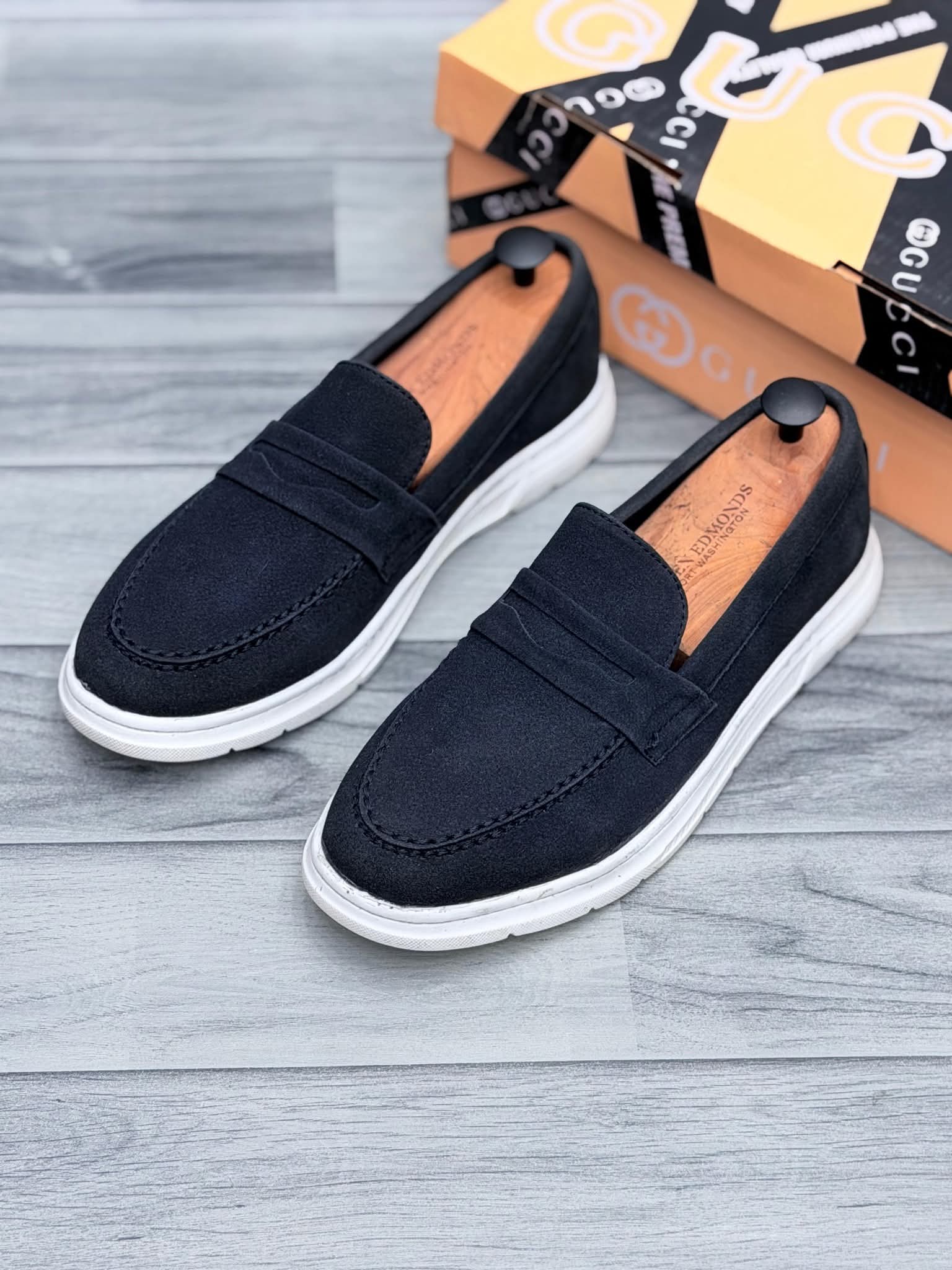 Mens loafer shoes
