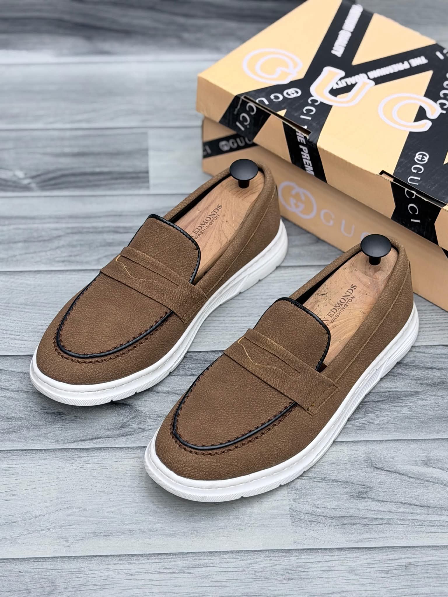 Mens loafer shoes