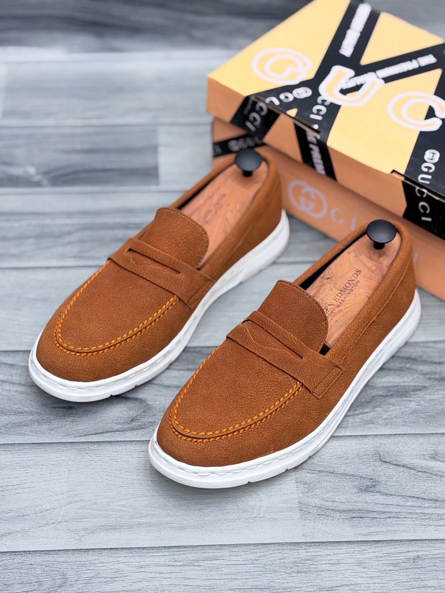 Mens loafer shoes