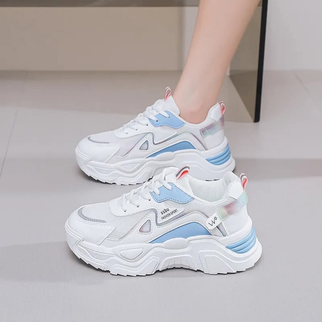 Women sneaker shoes