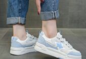 Women sneaker shoes