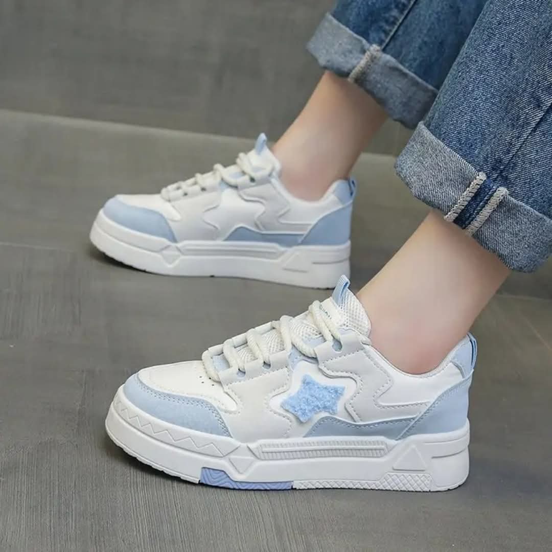 Women sneaker shoes