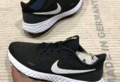 Mens sneaker shoes