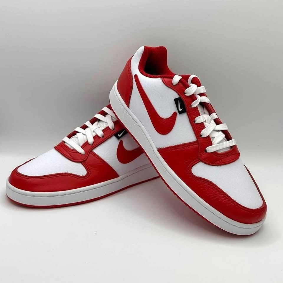 Mens Red nike sneaker