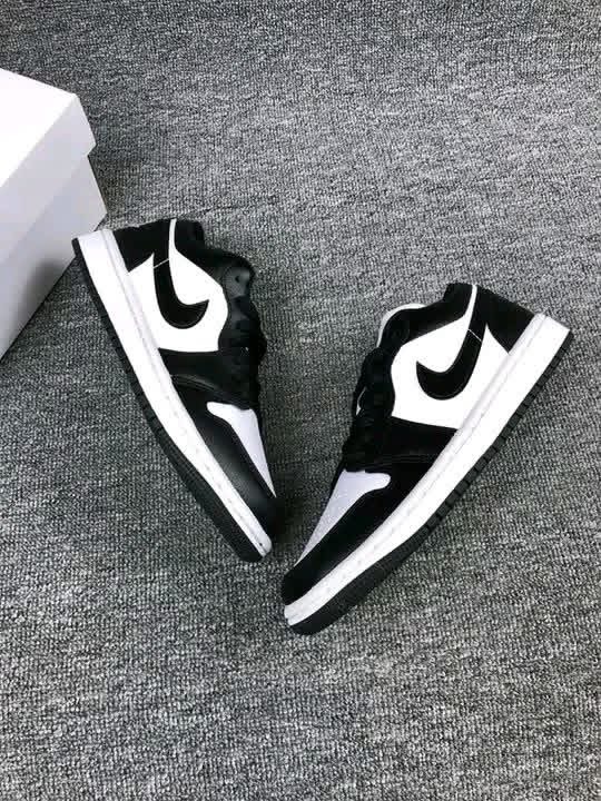 ‬ Mens sneaker shoes