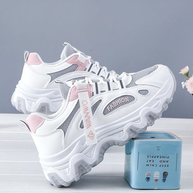 Women sneaker shoes