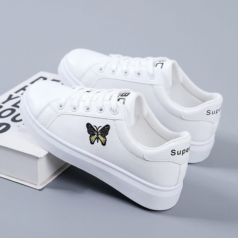 Women sneaker shoes
