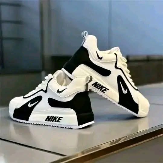 Mens sneaker shoes