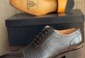 Mens dress shoes