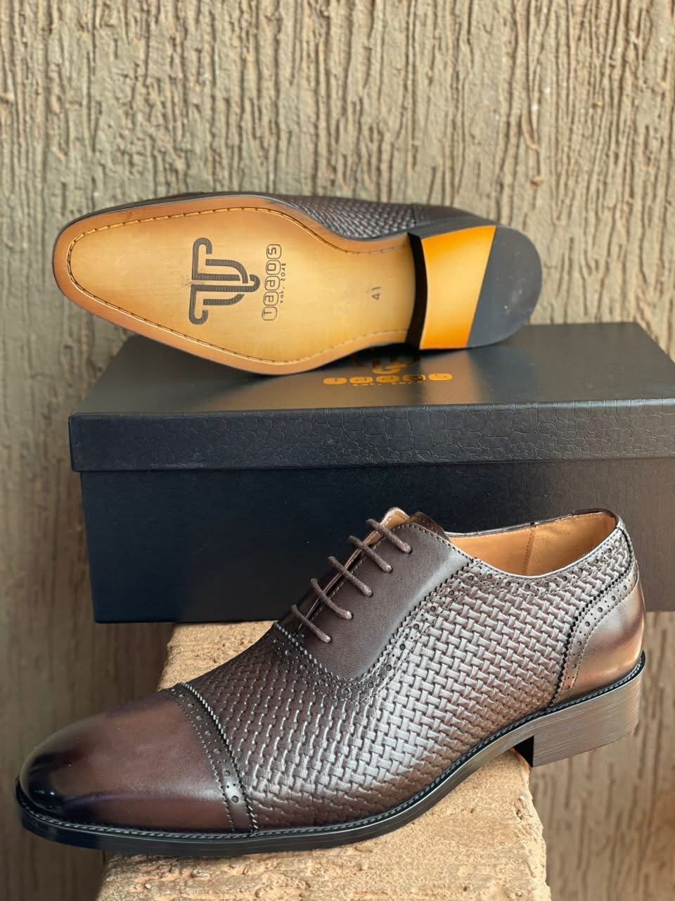Mens dress shoes