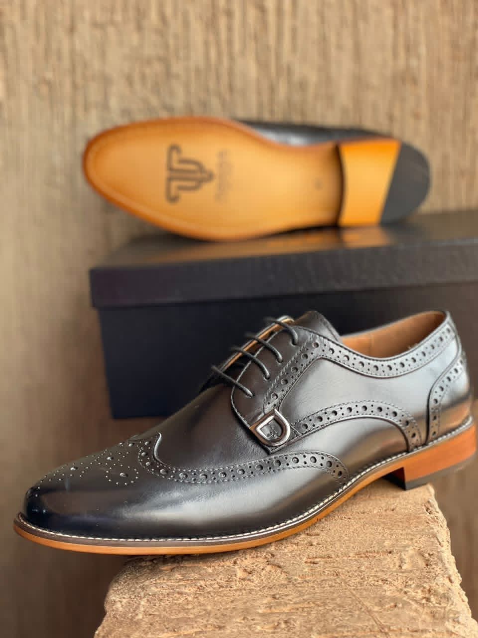Mens dress shoes