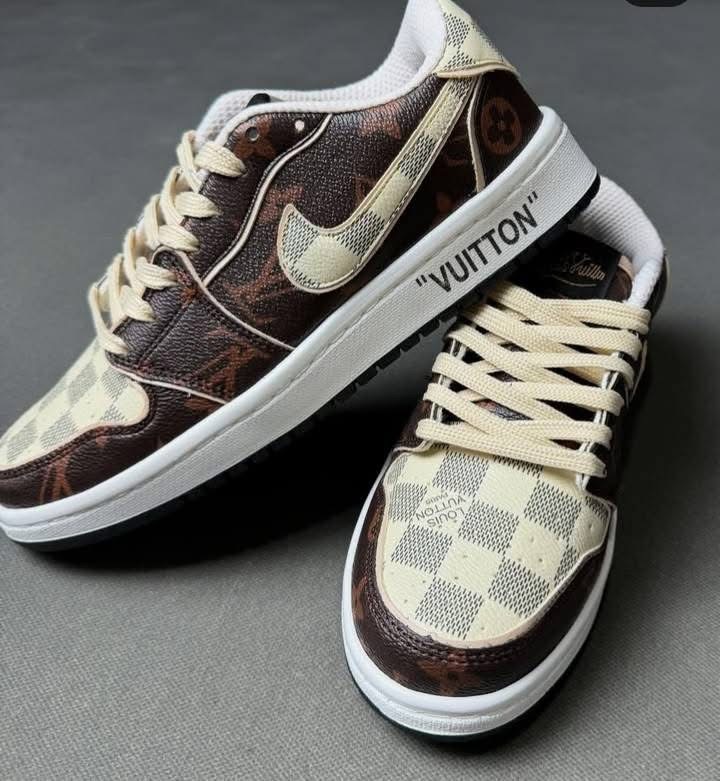 Mens sneaker shoes