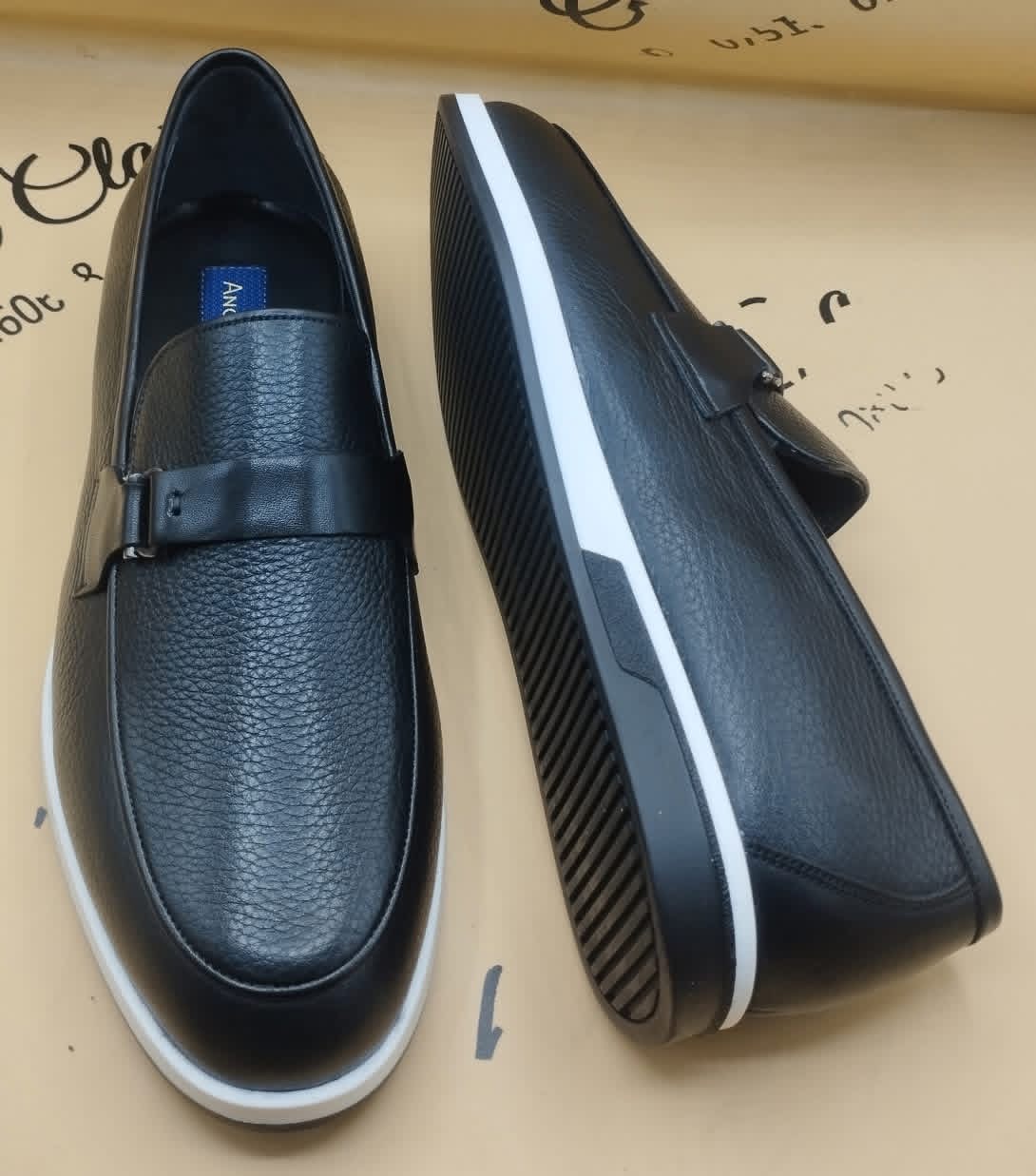 Mens loafers shoes