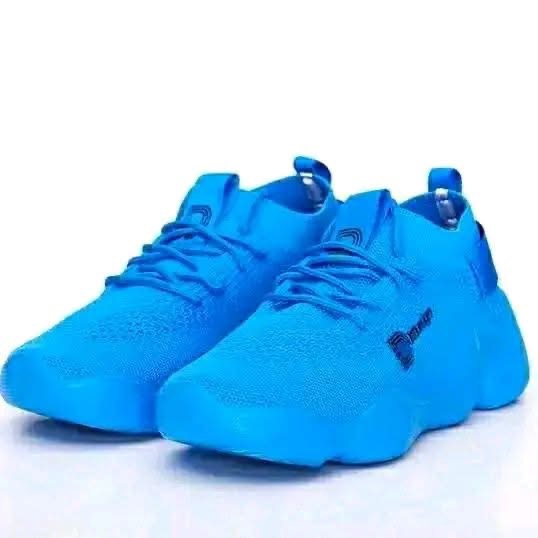 Mens sneaker shoes