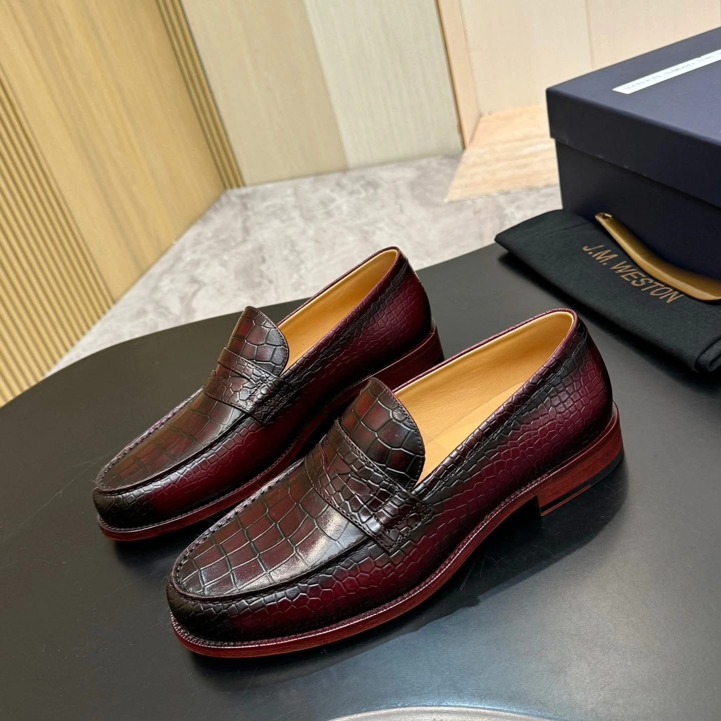 Mens loafer shoes
