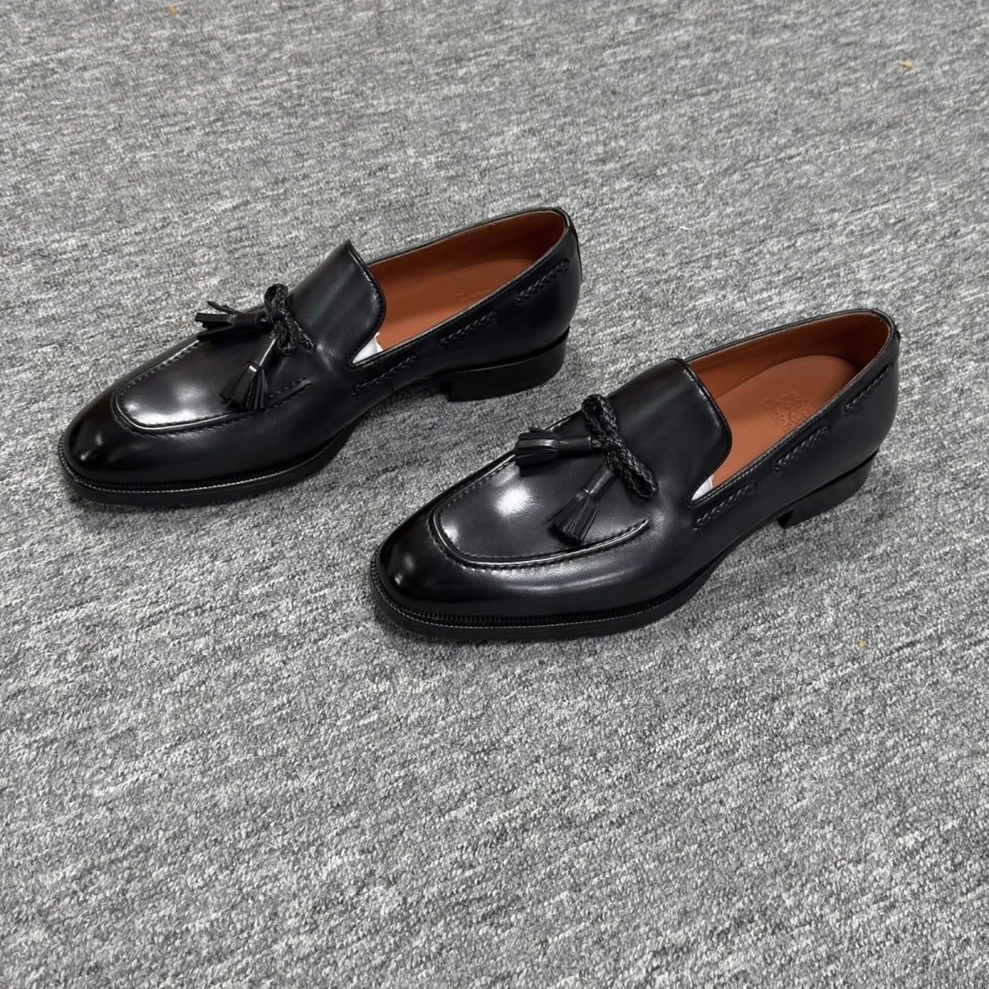 Mens loafer shoes