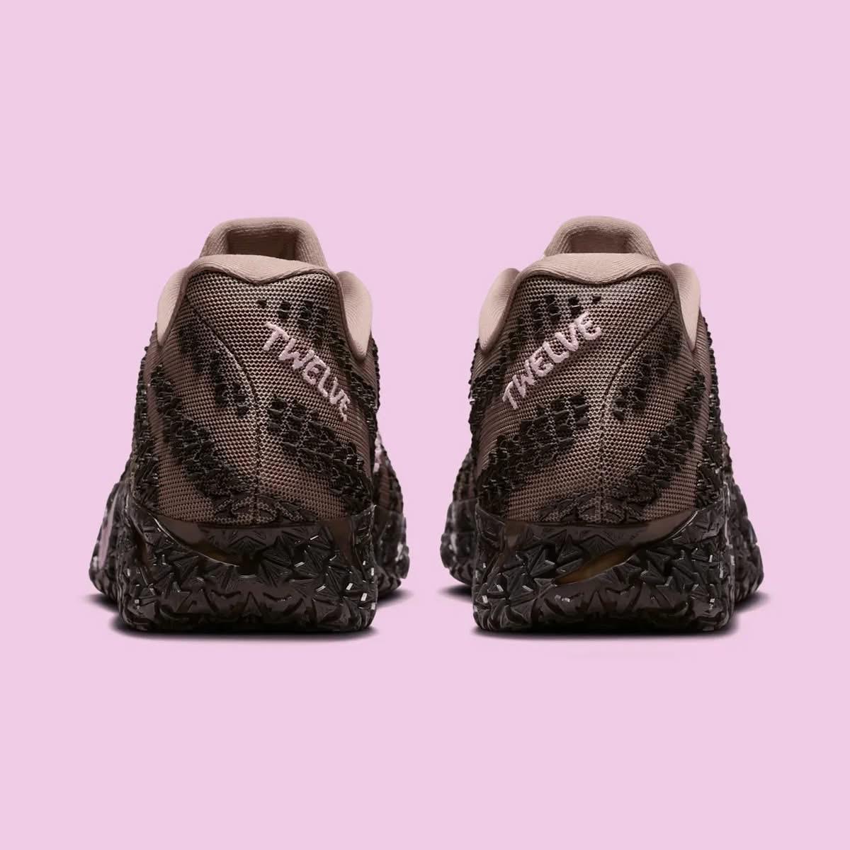 Women golden shoes casual