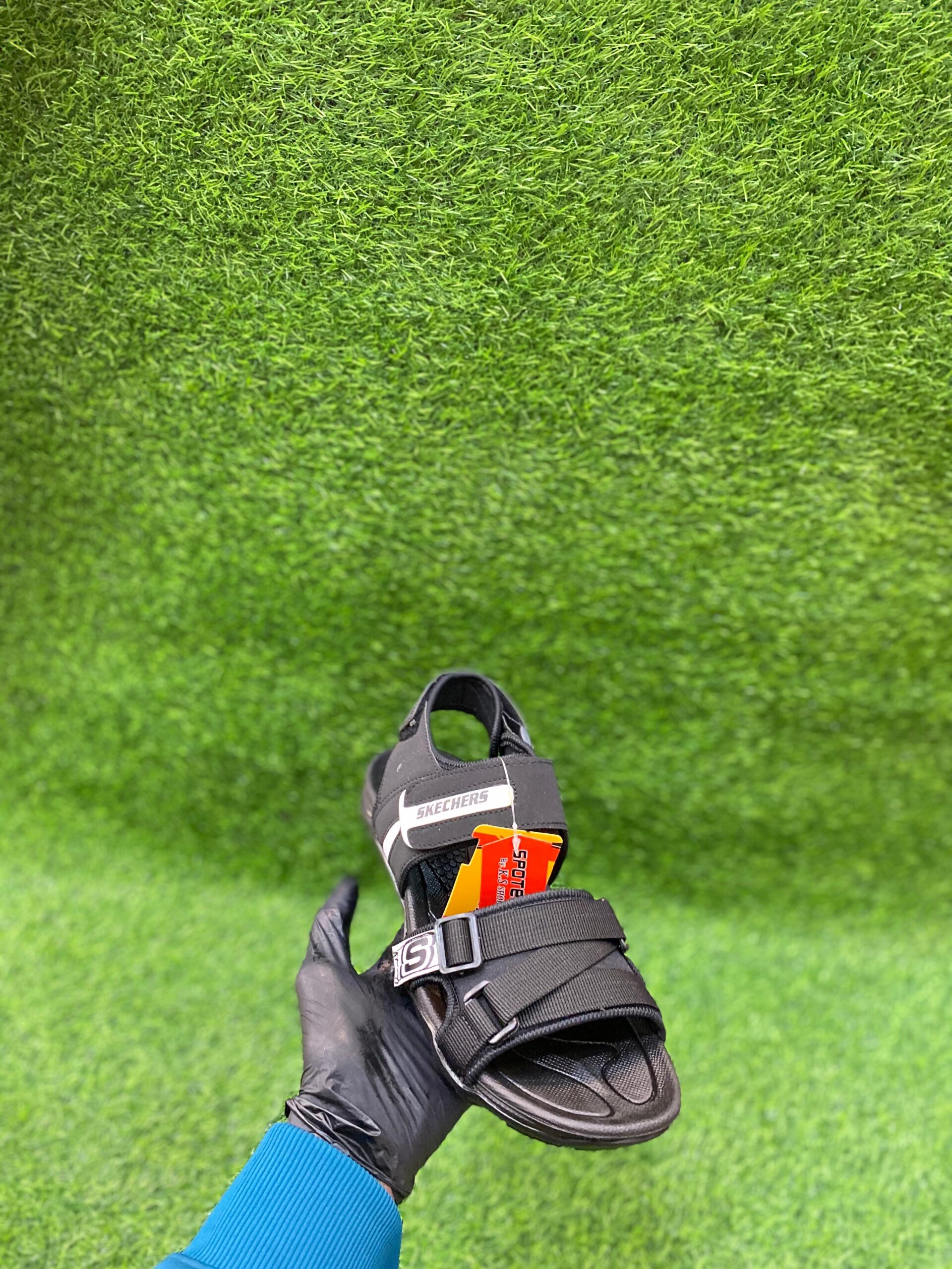 Umer shoes center/ Mens soft sandals