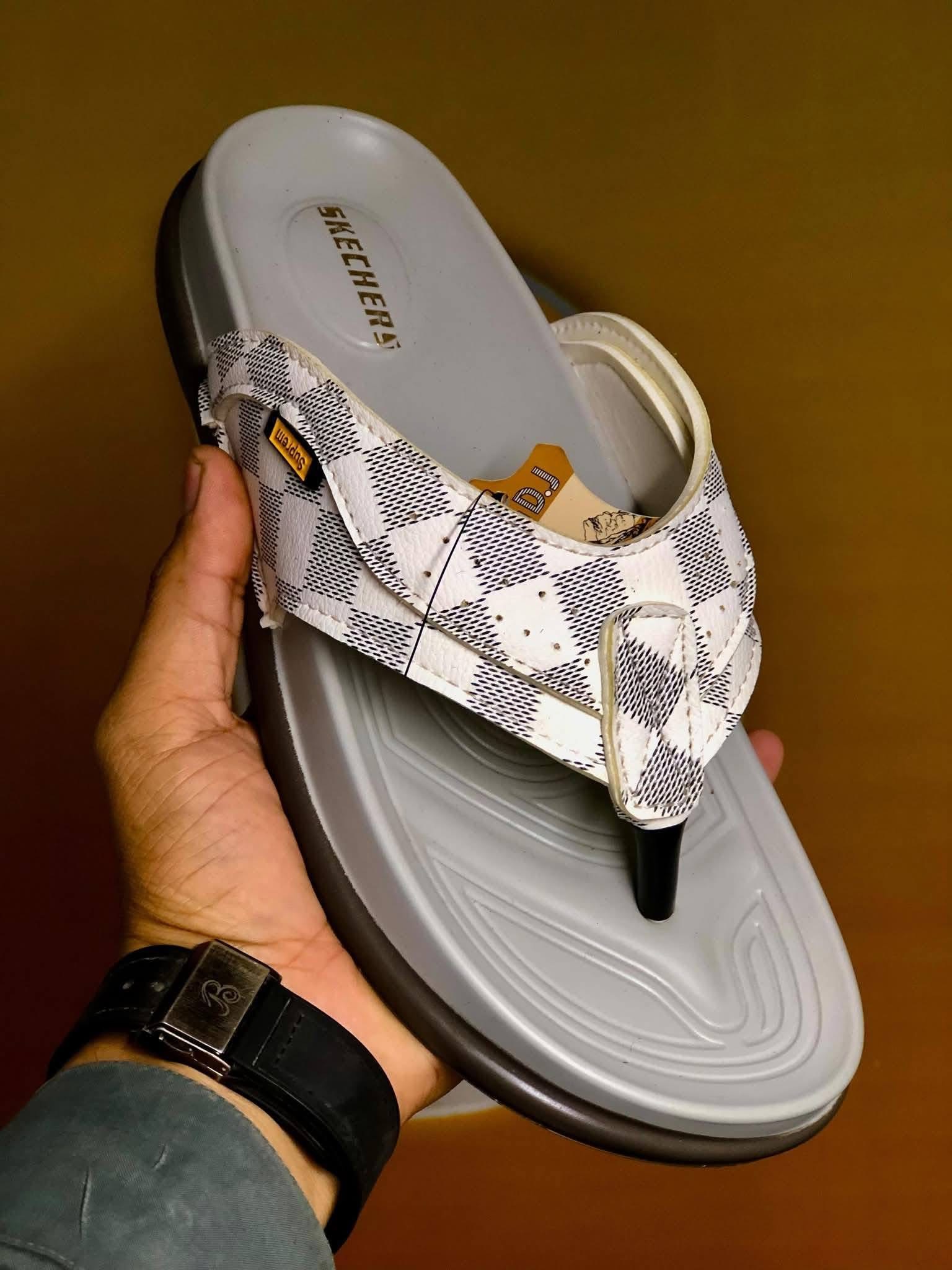 Mens slipper very comfortable