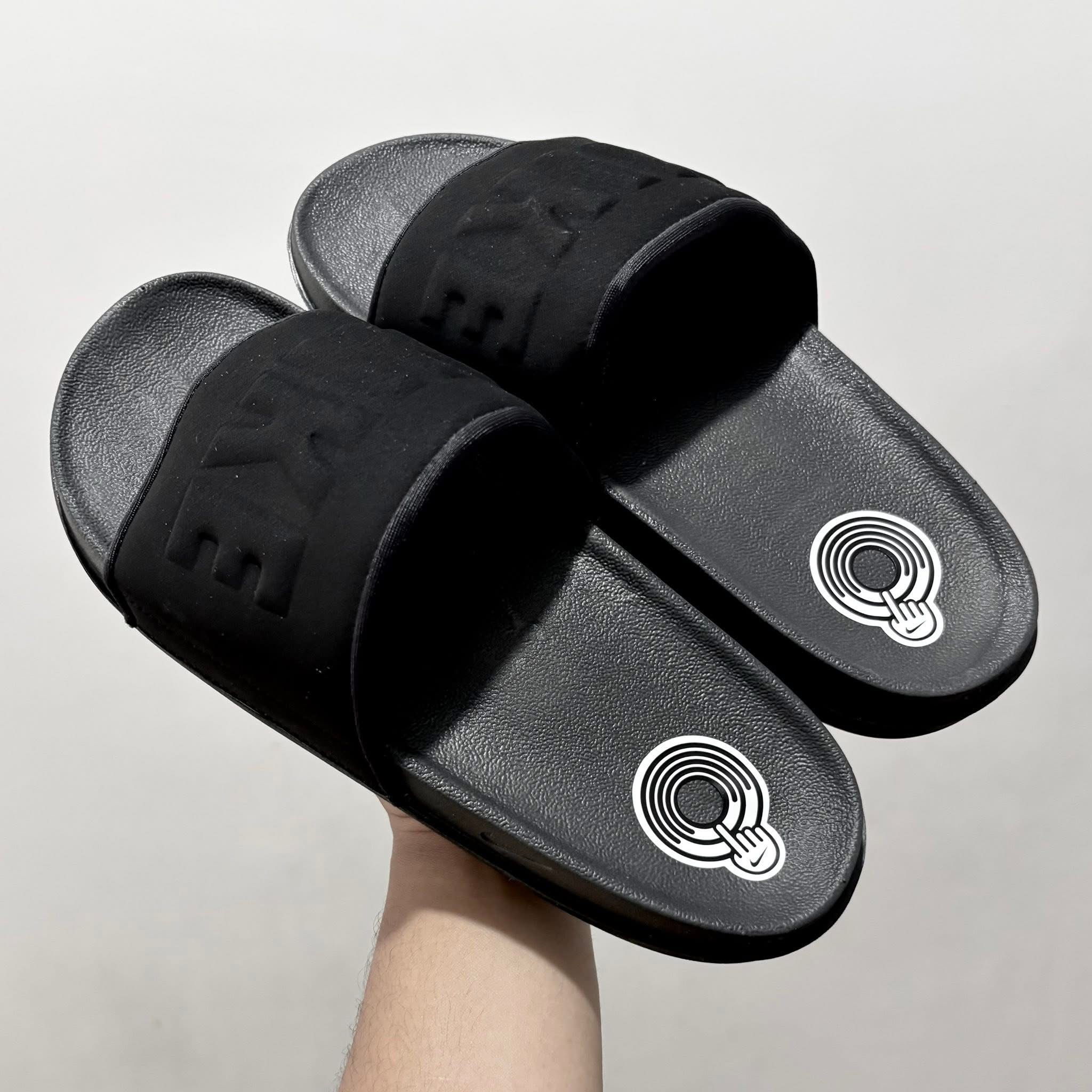 Mens soft slippers