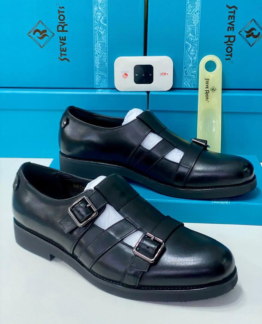 Mens casual Steve Madden shoes