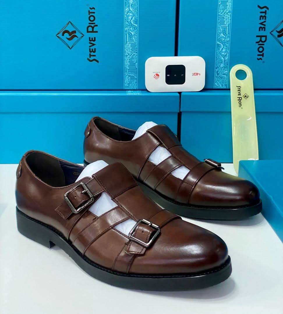 Mens casual Steve Madden shoes