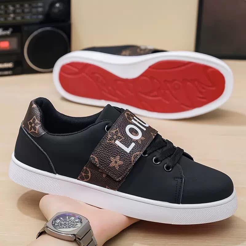 Mens sneaker shoes