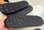 Mens navy blue flip-flop clippers