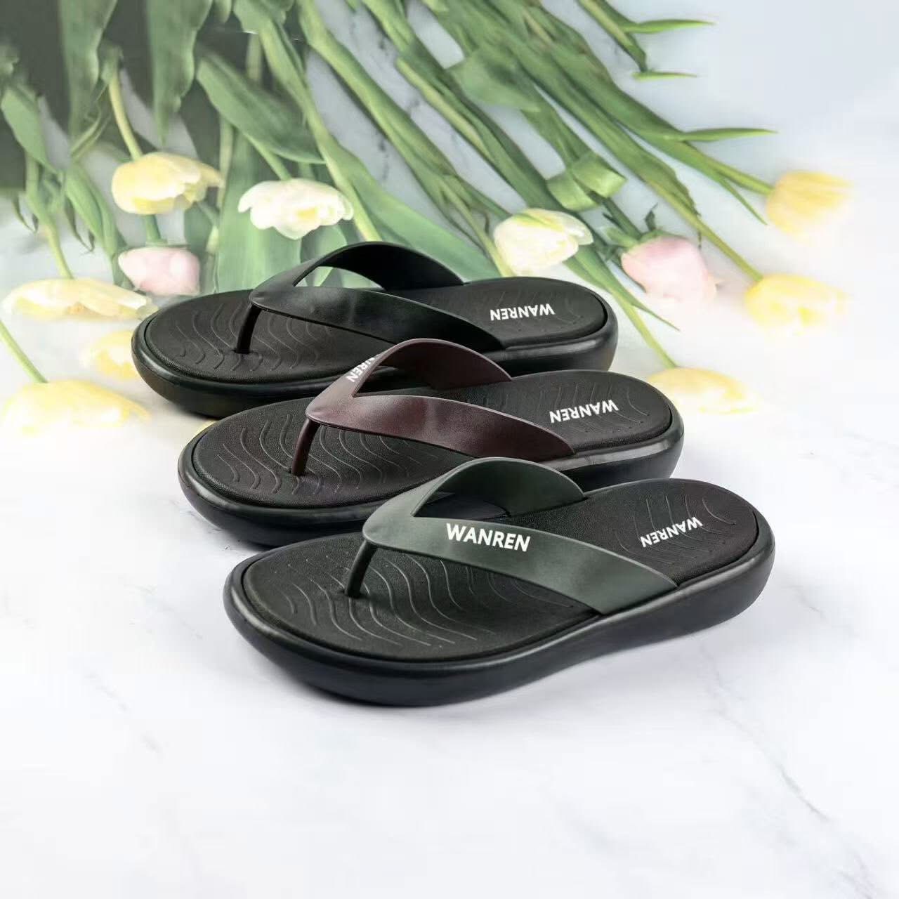 Mens comfortable slippers