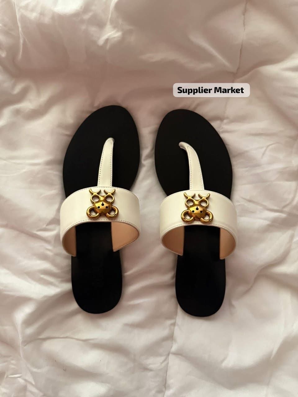 Women soft slippers