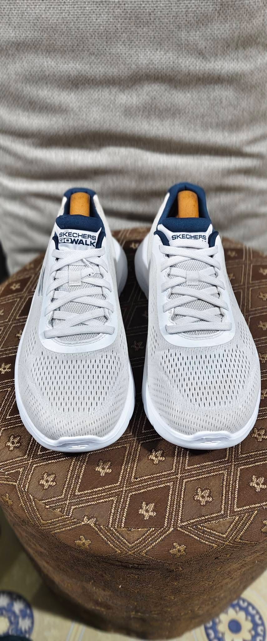 RN fancy Mens skechers shoes