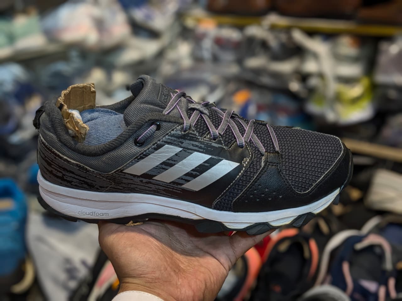 old mens sneaker shoes